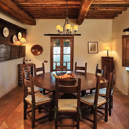 بيت للعطل Unique In An Old Hamlet *