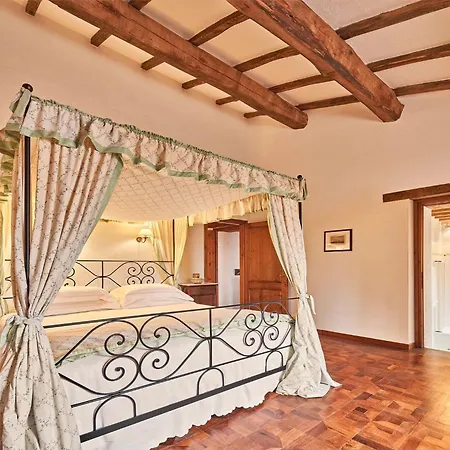 Unique In An Old Hamlet Feriehus *