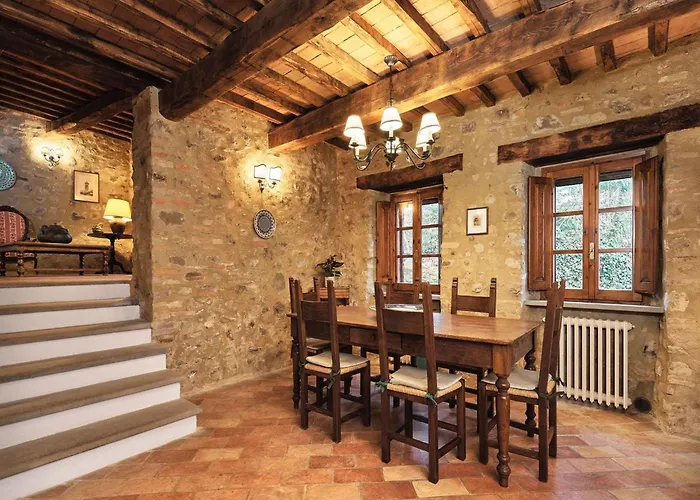 Unique In An Old Hamlet * Monte Castelli